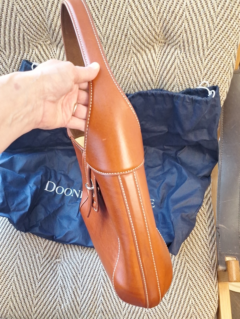 Dooney & Bourke Florentine Toscana Smooth Leather Hobo Bag Large Size - Picture 6 of 16